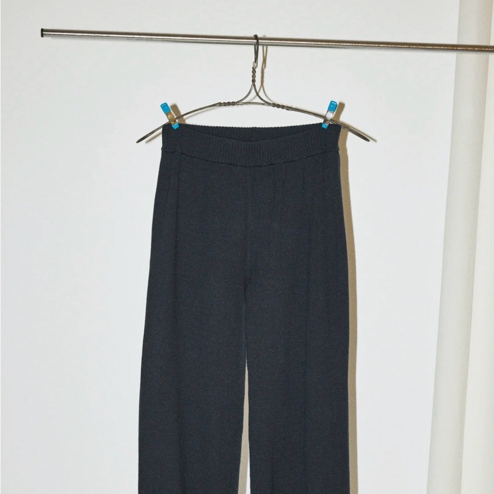 Women's Misha and Puff Merino Joggers - Picture 3 of 5